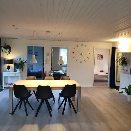 Granlyvej 42 *